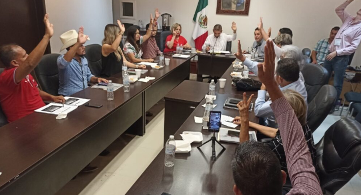 Aprueba Cabildo Primer Informe de Gobierno del Alcalde Jesús Flores
