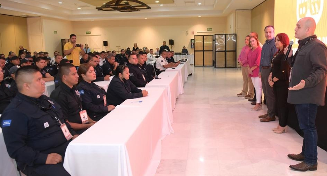 Continuará fortalecimiento de cuerpo de seguridad municipal: Toño Astiazarán