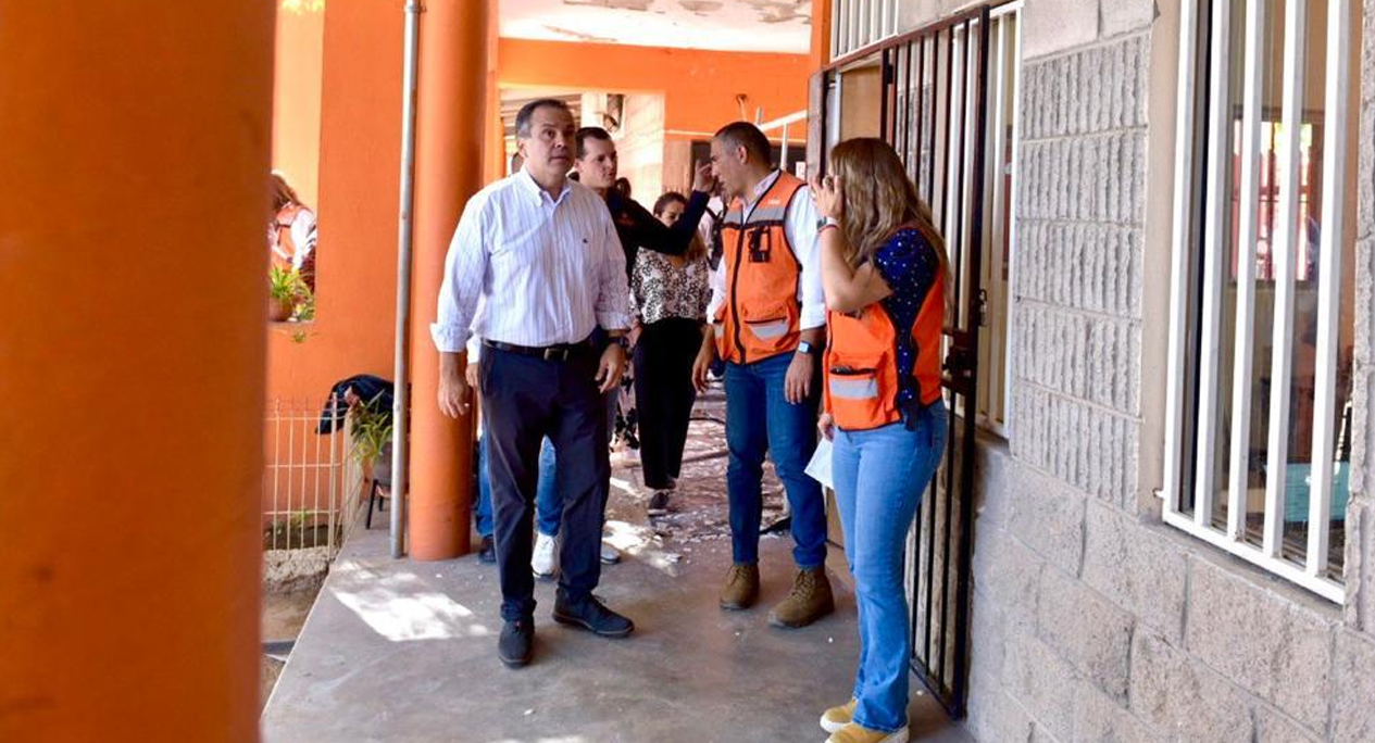 Supervisa Toño Astiazarán rehabilitación de Centros Hábitat