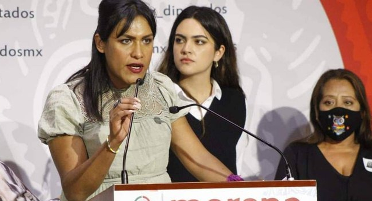 Evalúa Morena expulsar a diputada trans María Clemente García