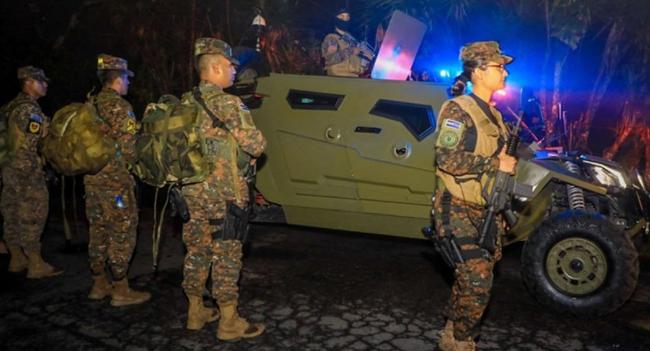 Ejército salvadoreño cerca poblado para detener a pandilleros de Mara Salvatrucha
