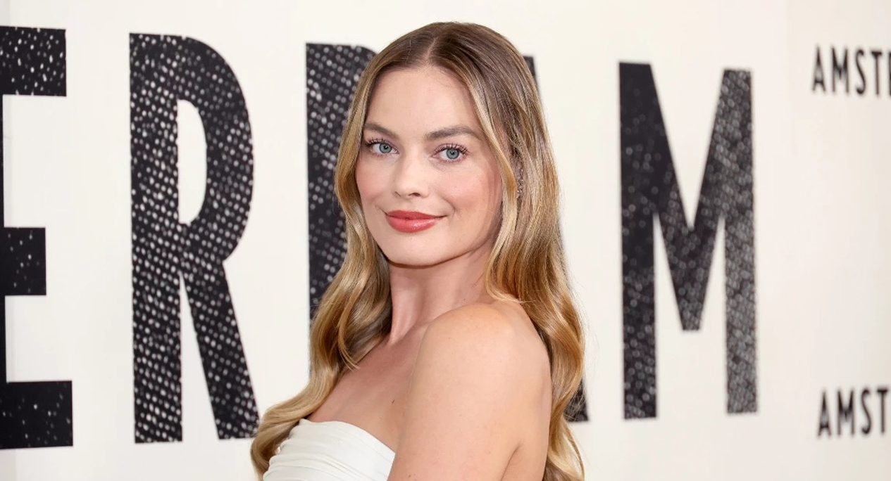 El fotógrafo Pedro Orquera culpa a Margot Robbie de la agresión que sufrió