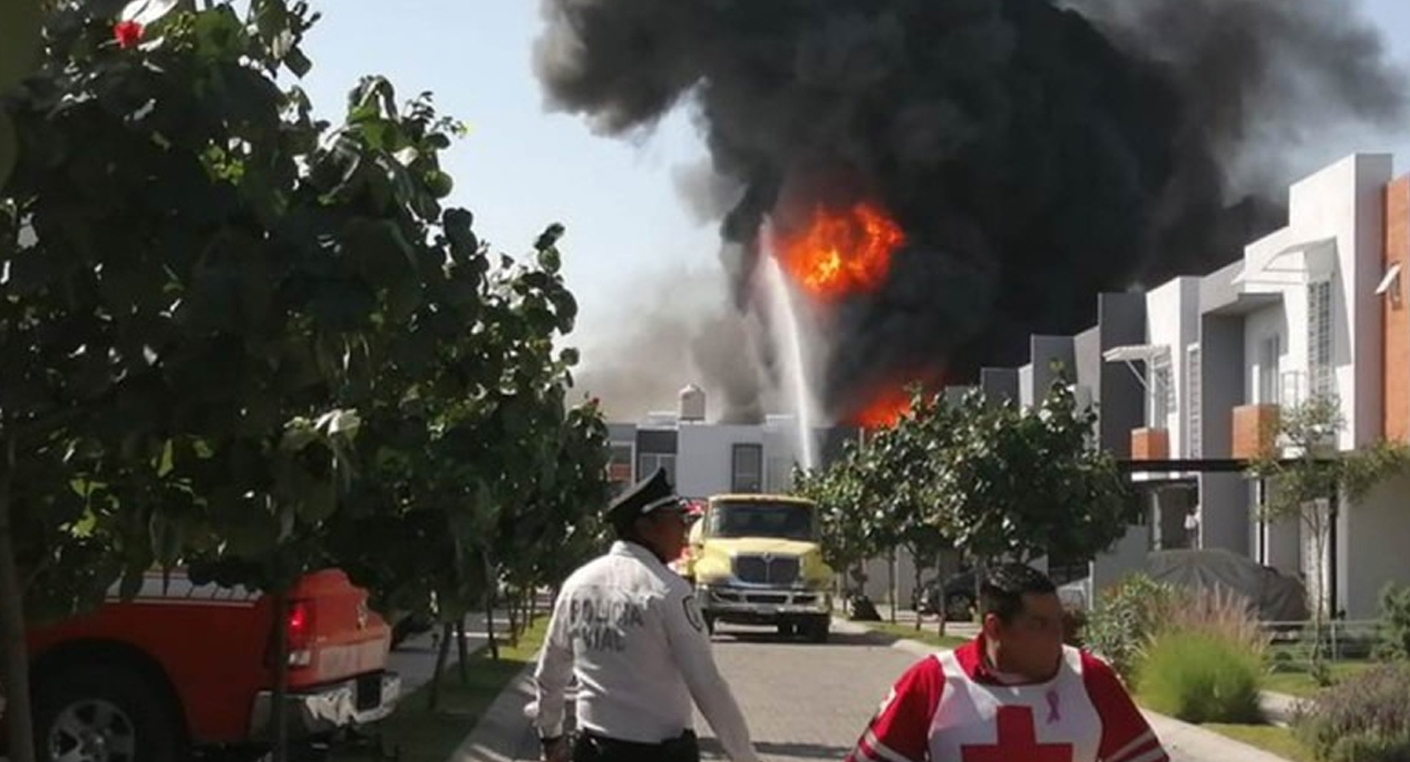 Se registra fuerte explosión e incendio en fábrica de Tlaquepaque, Jalisco