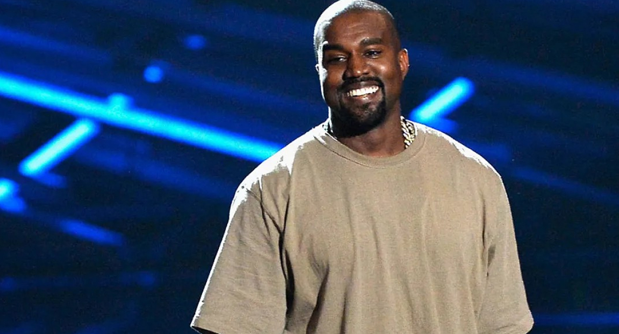 ¡Perdió el control! Kanye West obliga a los empleados de Adidas a ver porno