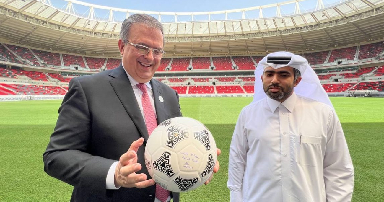 Ebrard prepara ya organización del Mundial 2026 en México