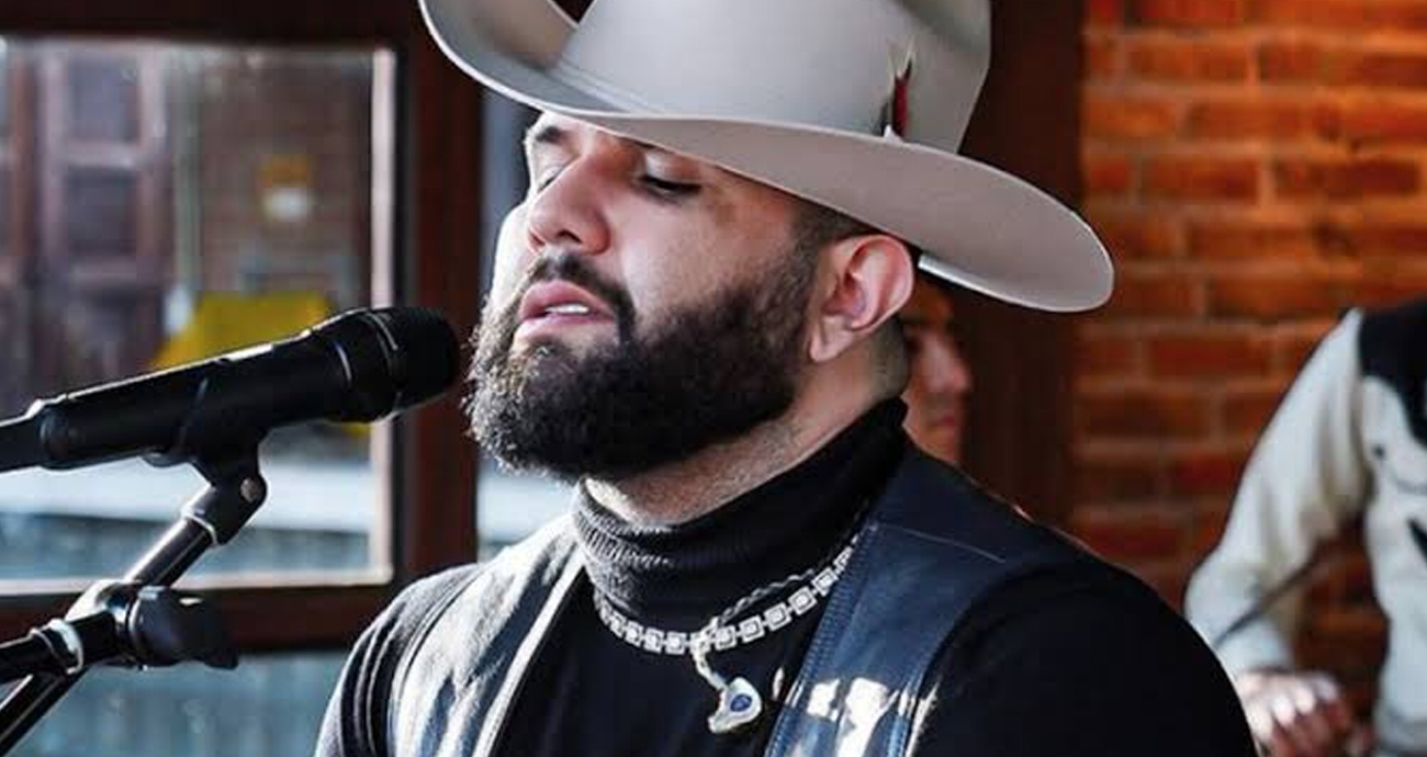 Carín León anuncia su nuevo disco «Cura Local» con aristas sonorenses