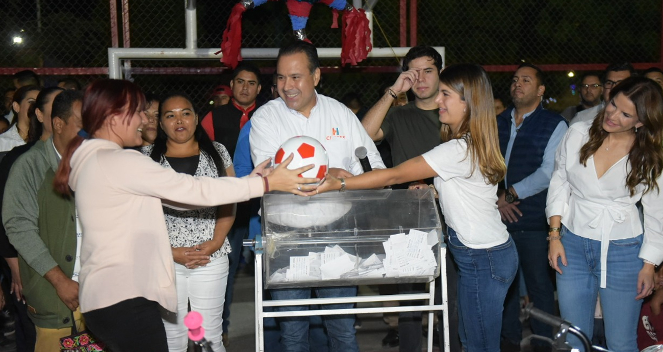 Conviven Toño Astiazarán y Patty Ruibal en exitosa Posada CRECES La Cholla