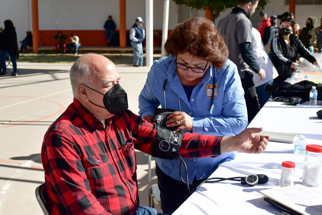 Permanecerá hasta el viernes 13 atencion de Clínica Móvil en Las Minitas