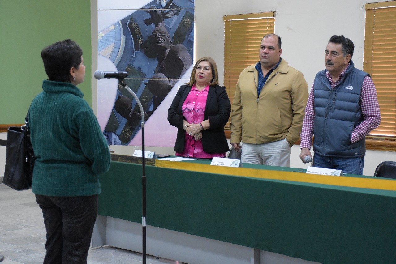 ESCUCHA ALCALDE LAMARQUE CANO LAS SOLICITUDES CIUDADANAS
