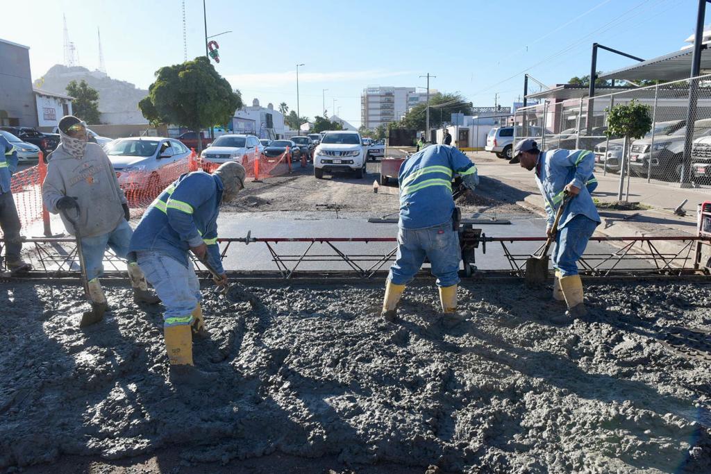 Avanza Toño Astiazarán en reparar Hermosillo con más de 200 obras