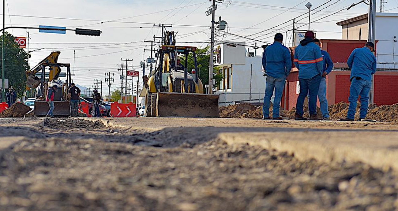 Avanza al 70 por ciento la rehabilitación de la calle Reforma