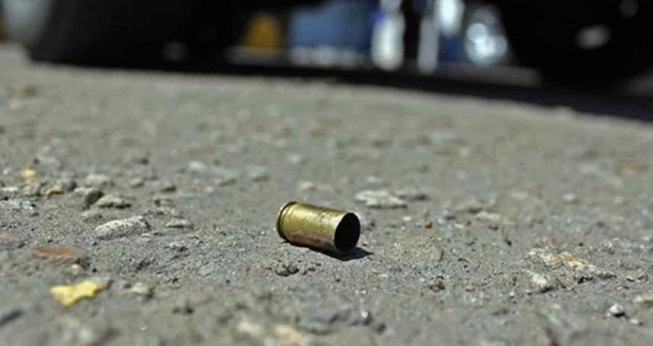 Guerrero: abaten a dos policías durante enfrentamiento armado, pobladores retienen a 32 elementos