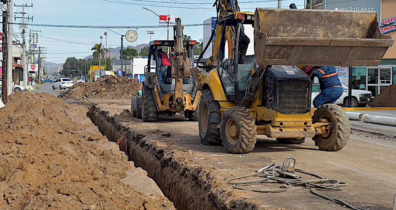 Avanza al 70 por ciento la rehabilitación de la calle Reforma