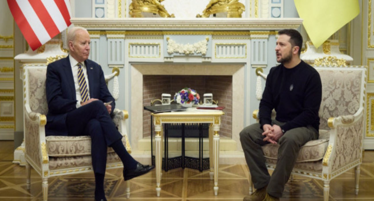 Biden realiza visita sorpresa a Ucrania y promete nueva entrega de armas