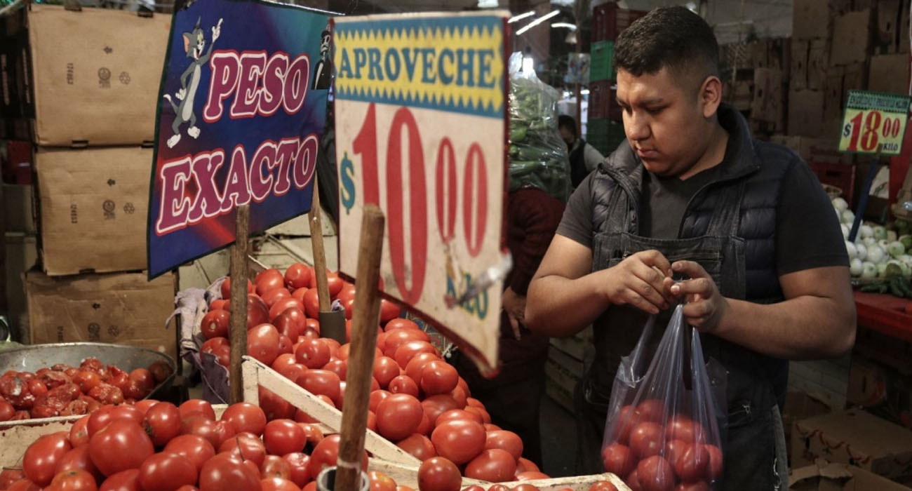 Inflación en México se desacelera a 7.76% anual en primera quincena de febrero