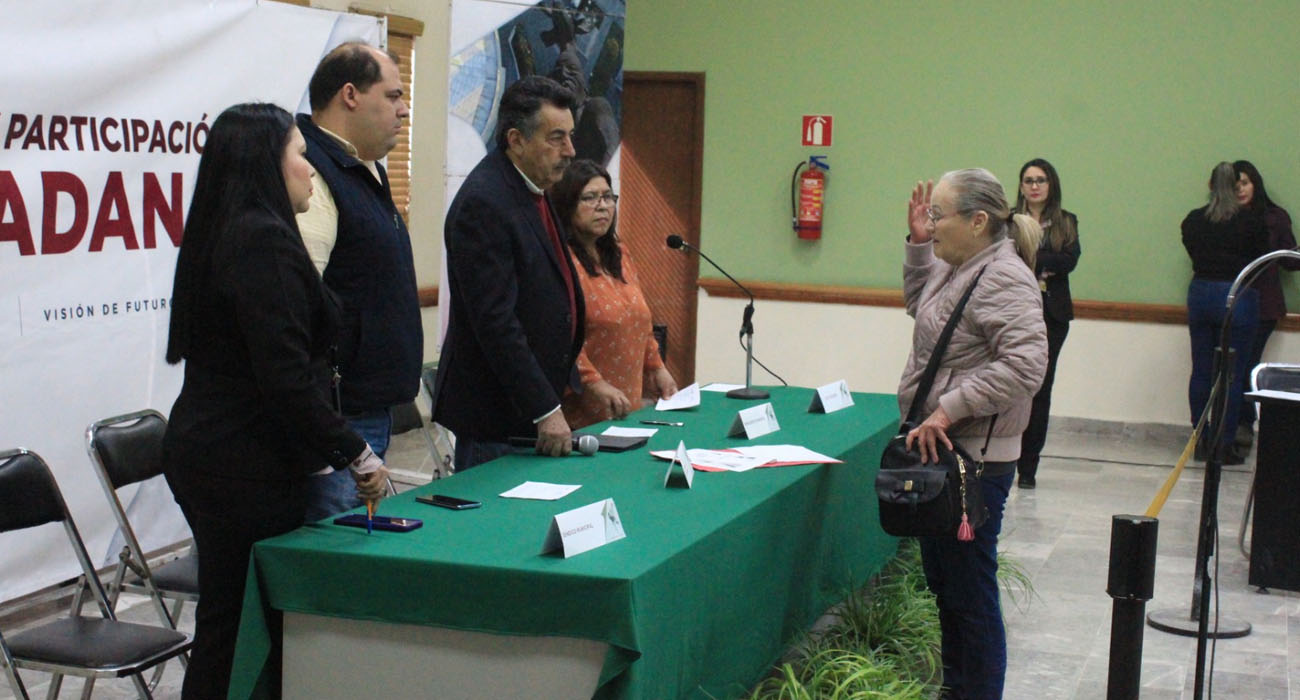 Atiende Lamarque Cano a cajemenses a través del programa de audiencia ciudadana