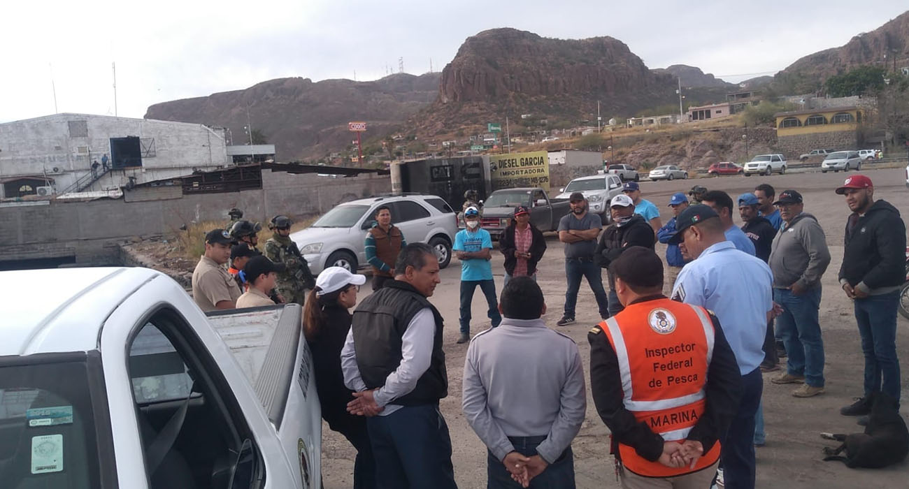 Reciben pescadores ribereños pláticas sobre seguridad marítima