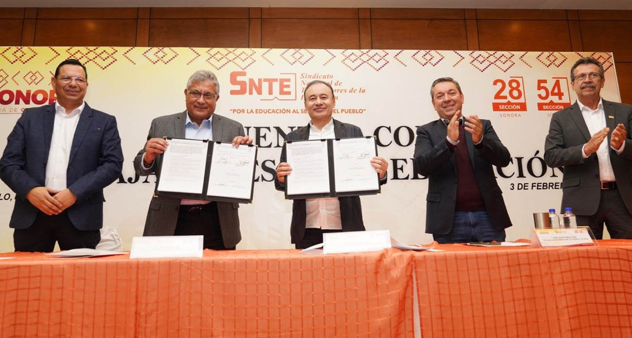 Reactiva gobernador Alfonso Durazo programa de estímulos a docentes