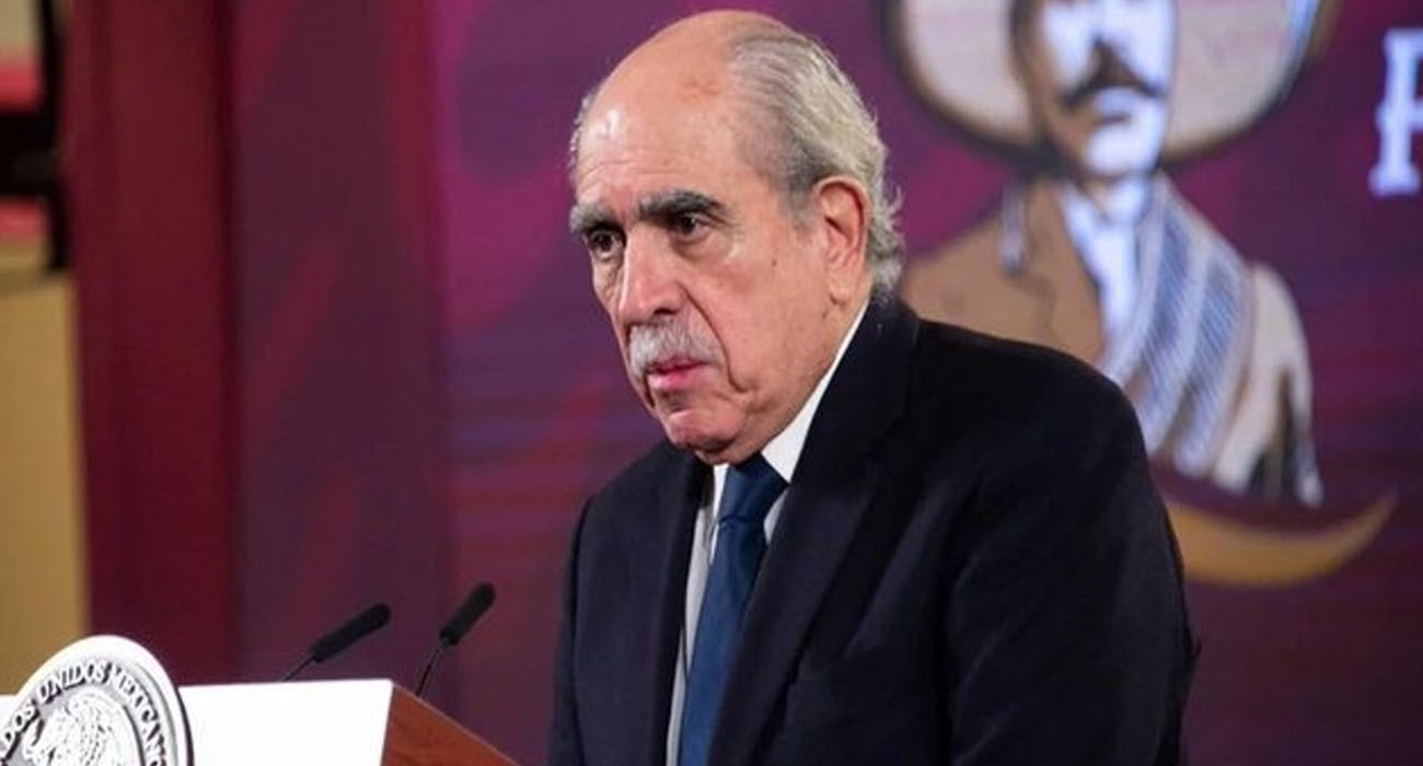 Denuncia UIF amparo a Cárdenas Palomino; «una afrenta a lucha anticorrupción»