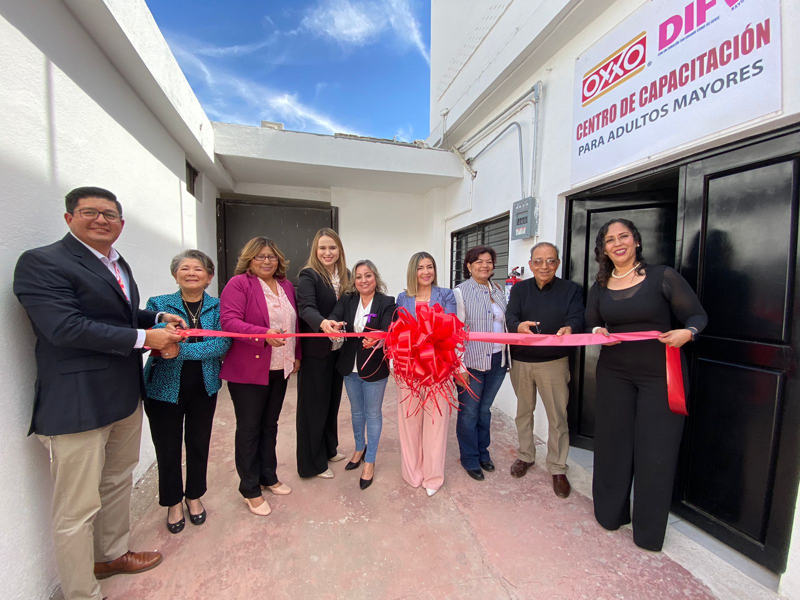 INAUGURA DIF NAVOJOA CENTRO DE  CAPACITACIÓN PARA ADULTOS MAYORES