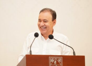 Invertiremos este año 612 millones de pesos en becas para jóvenes sonorenses: Alfonso Durazo