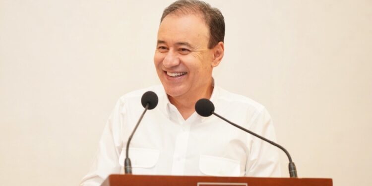 Invertiremos este año 612 millones de pesos en becas para jóvenes sonorenses: Alfonso Durazo