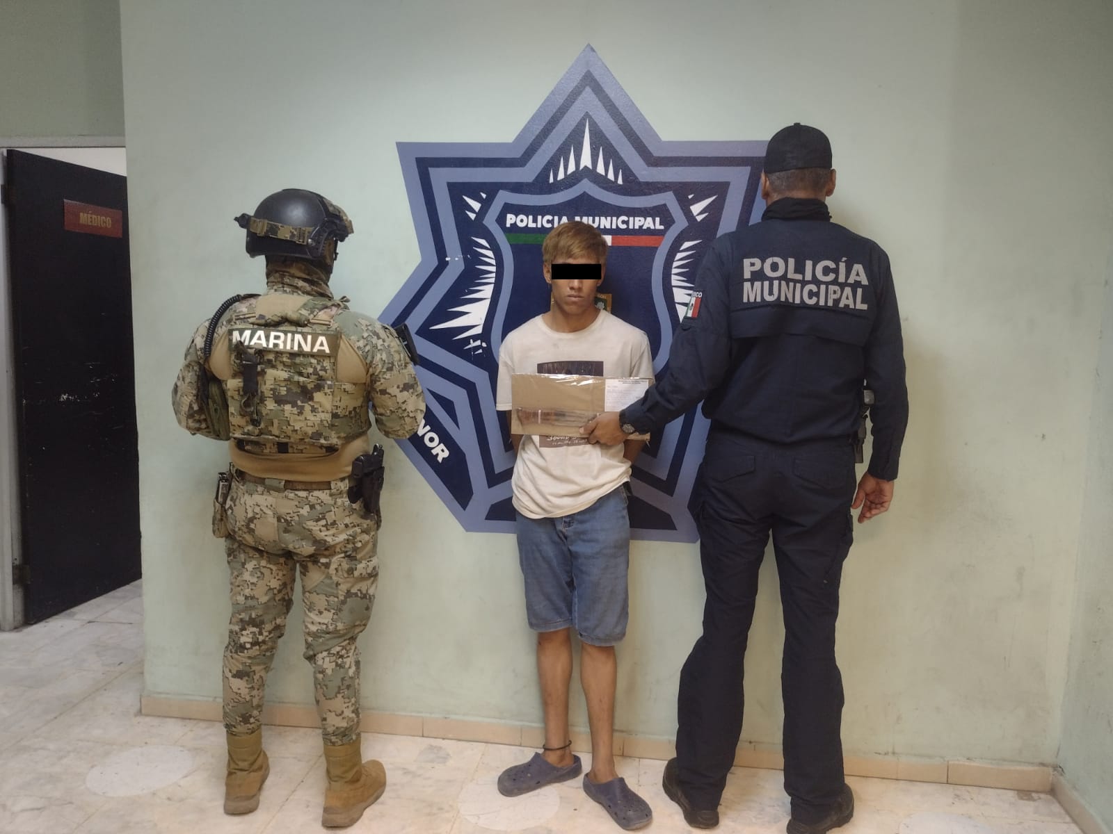 APREHENDE SSPM A JÓVEN POR PORTACIÓN DE ARMA BLANCA