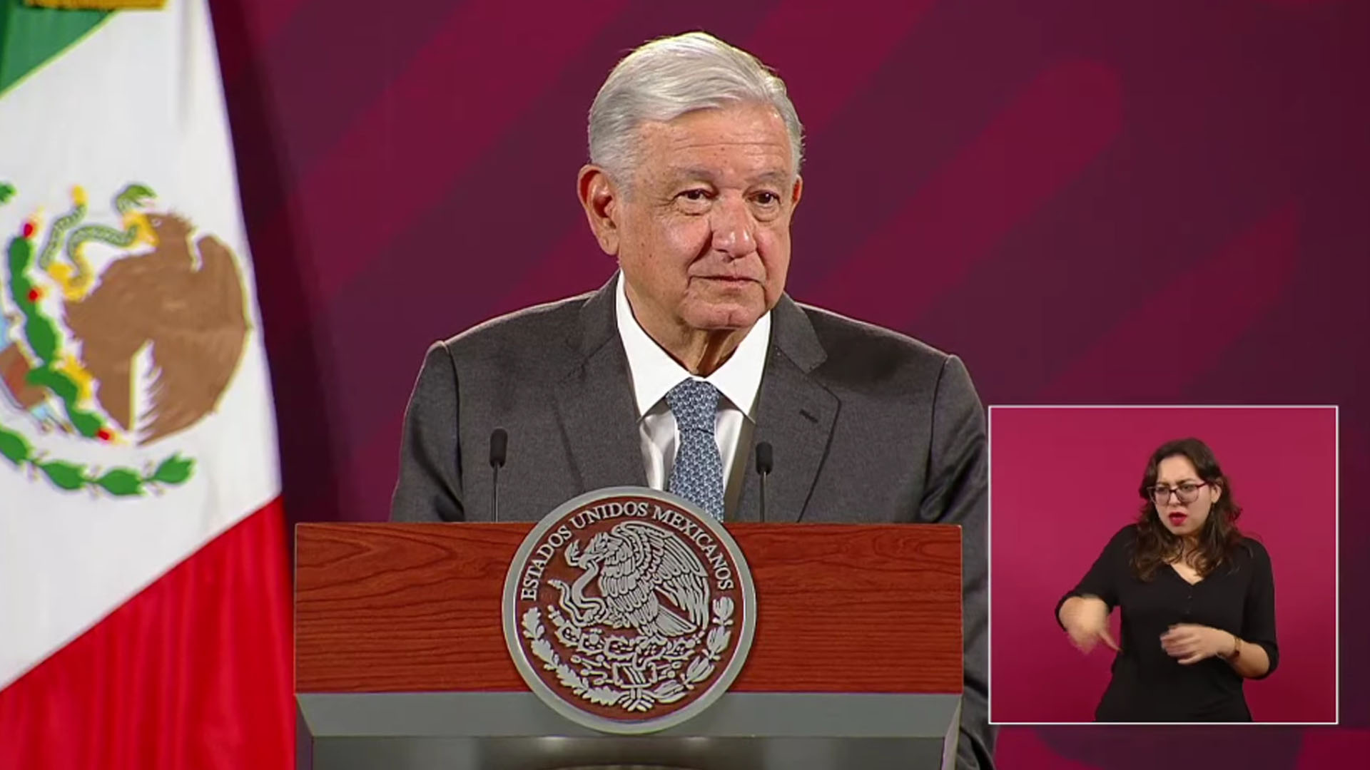 Con reforma electoral “no queremos tranzar, queremos transformar”: AMLO