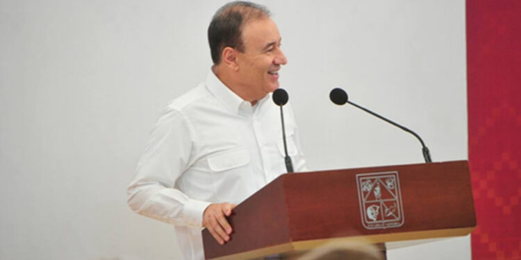 Gobernador Alfonso Durazo anuncia 190 millones de pesos en becas para 20 mil estudiantes universitarios