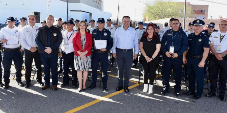 Premia Antonio Astiazarán desempeño de policías municipales
