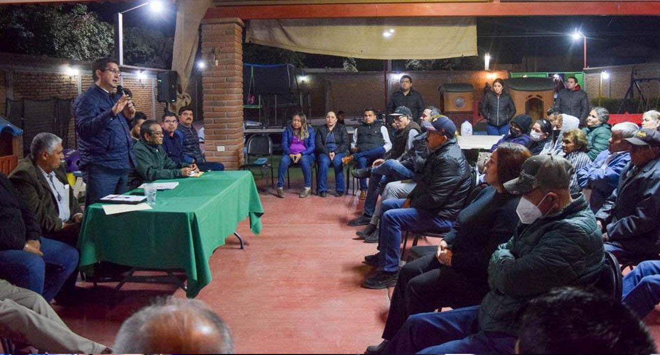 Visita Jorge Elías colonia deportiva