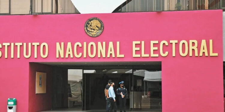 Punteros rumbo a vacantes del INE plantean hacerle modificaciones