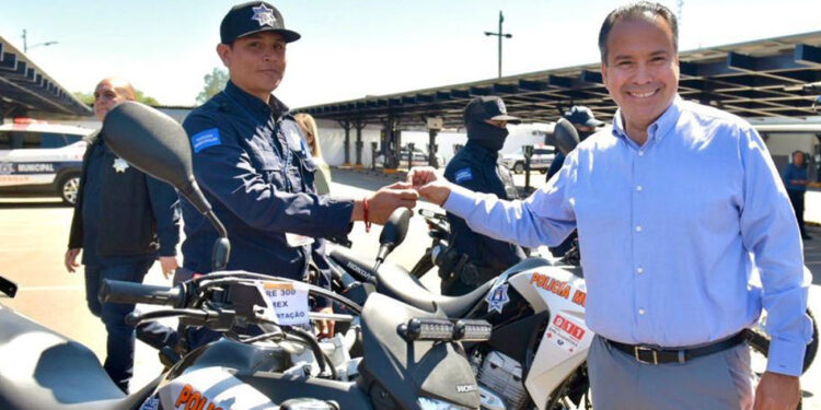 Inicia Toño Astiazarán operaciones del Centro de Monitoreo y Seguridad Vial