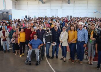 Benefician a más de 500 familias del norte del estado con programas sociales del Gobierno de Sonora