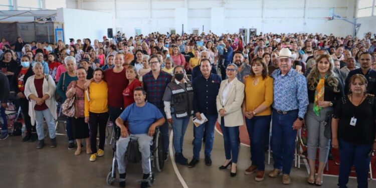 Benefician a más de 500 familias del norte del estado con programas sociales del Gobierno de Sonora