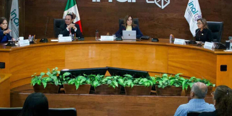Corte niega al INAI suspensión para sesionar sólo con 4 consejeros
