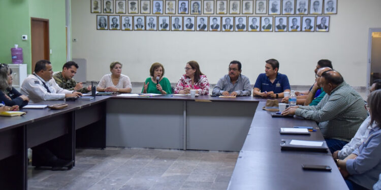 Realizan primera reunión informativa del desfile del día del trabajo