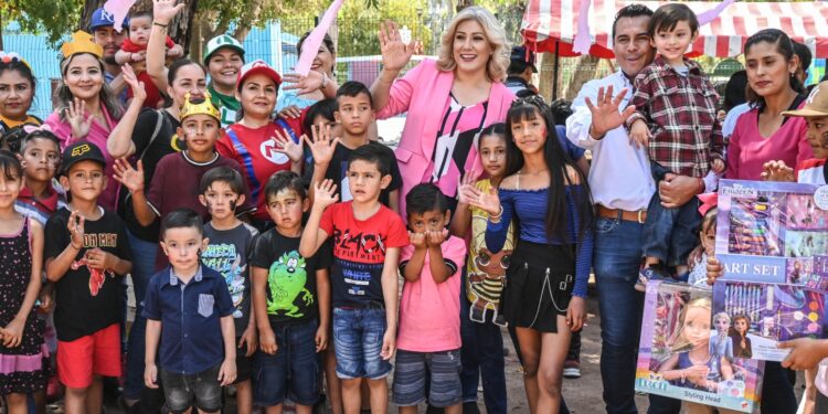 Festeja DIF a niñas y niños de Cajeme