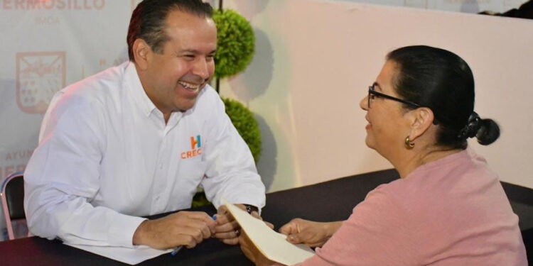 Coordina Toño Astiazarán servicios a habitantes de la Carmen Serdán con el Miércoles Ciudadano