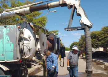 Apoya Gobierno de Sonora a Huatabampo para limpiar red sanitaria