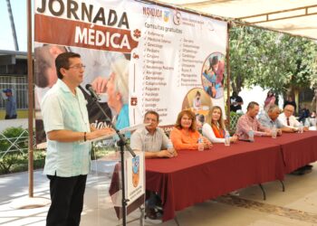 EXITOSA JORNADA MÉDICA EN NAVOJOA