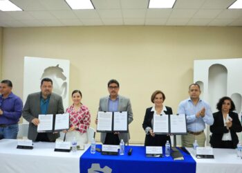 Atestigua Alcalde firma de convenio de seguridad