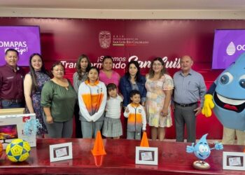 Premia Oomapas a ganadores de concurso