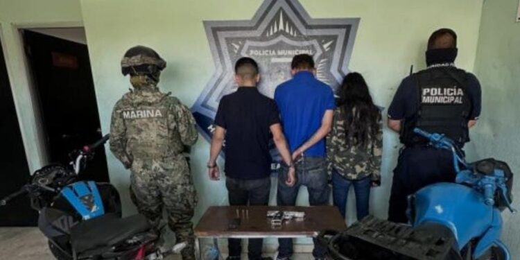 APREHENDE SSPM A TRES MENORES POR PRESUNTO DELITO DE PORTACIÓN DE ARMA DE FUEGO Y MOTOCICLETAS CON REPORTE DE ROBO