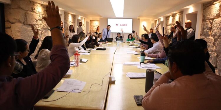 Planean la creación de centro de atención para adultos mayores