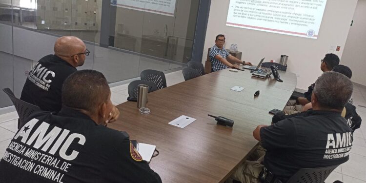Brinda Unidad Cibernética asesorías para la prevención de delitos