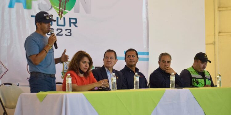 Una gran fiesta se vivió hoy en el rompehielos del ApsonTour