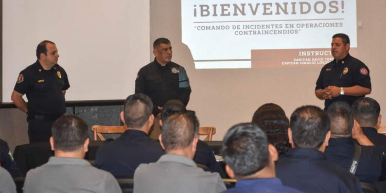 En Navojoa reciben capacitación tácitca bomberos de la región y sinaloa