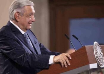 AMLO pide no desviar recursos para campañas