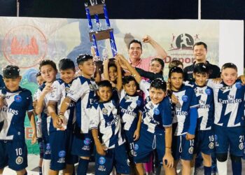 Felicita el alcalde Abraham “El Cubano» Mier a todos los niños  en su día